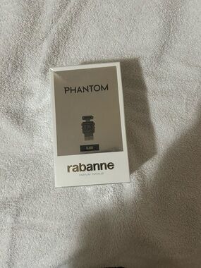 Paco Rabanne Phantom Elixir White and Silver Box